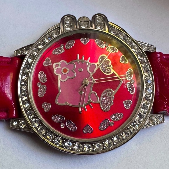 โฐ  Rare Vintage Early 2000โs Hello Kitty Red Leather and Pave Crystal Watch - Picture 13 of 13